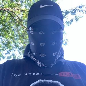 Meet your Posher, Perry